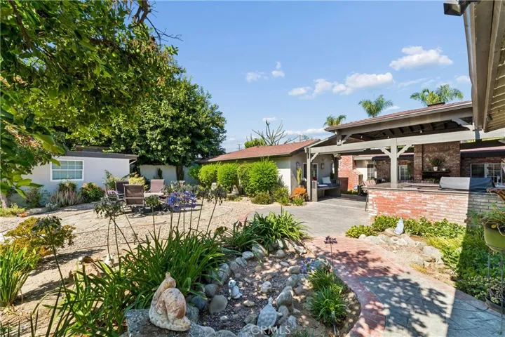 Backyard and Accessory Building