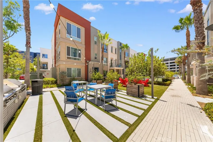 123 Citysquare, Irvine, California 92614