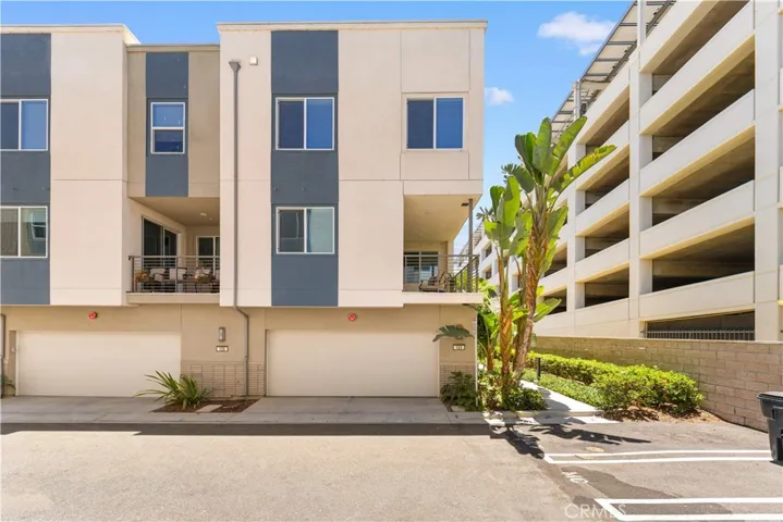 123 Citysquare, Irvine, California 92614