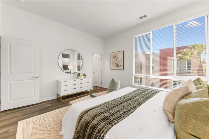 123 Citysquare, Irvine, California 92614