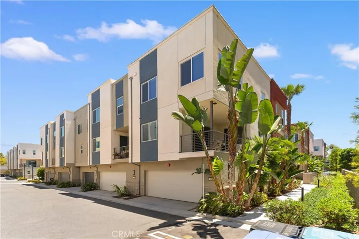 123 Citysquare, Irvine, California 92614