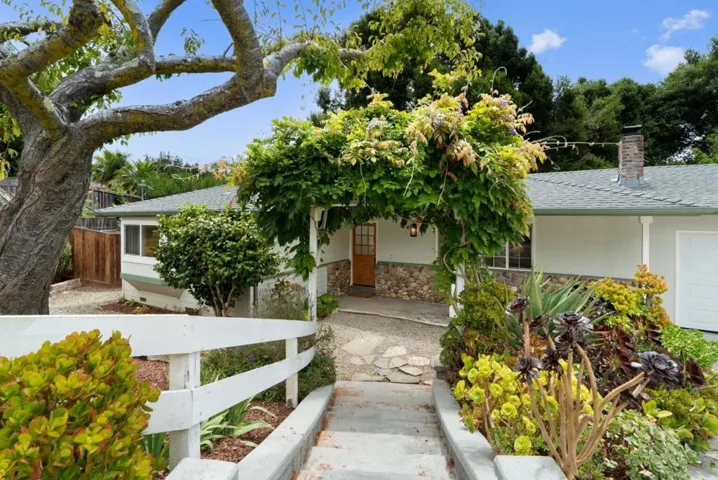 112 Siesta Court, Aptos, California 95003