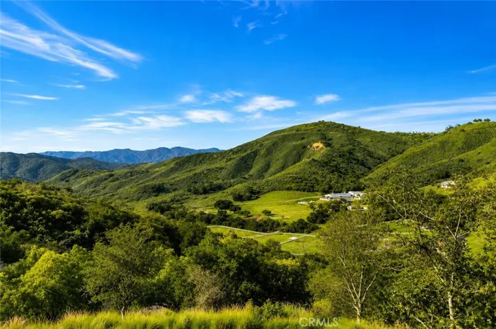 3339 Paseo Del Sol, Calabasas, California 91302