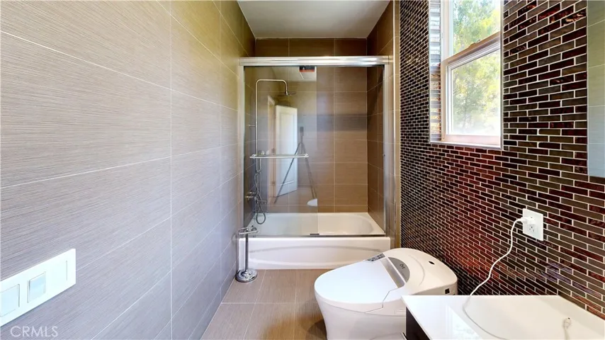 3339 Paseo Del Sol, Calabasas, California 91302