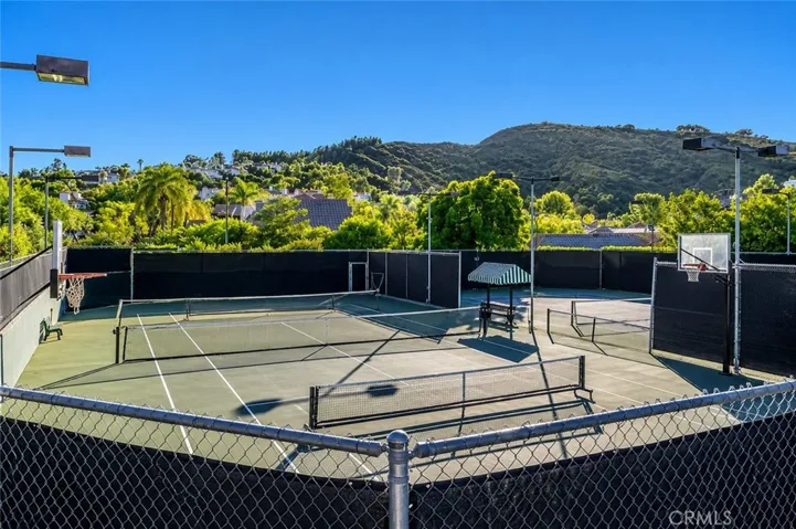 3339 Paseo Del Sol, Calabasas, California 91302
