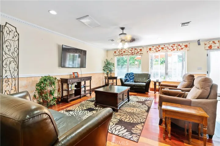 8252 Dancy Circle, Huntington Beach, California 92646