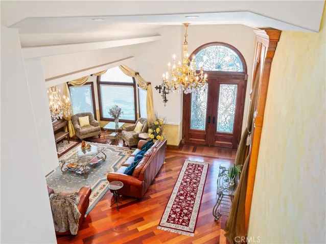 8252 Dancy Circle, Huntington Beach, California 92646