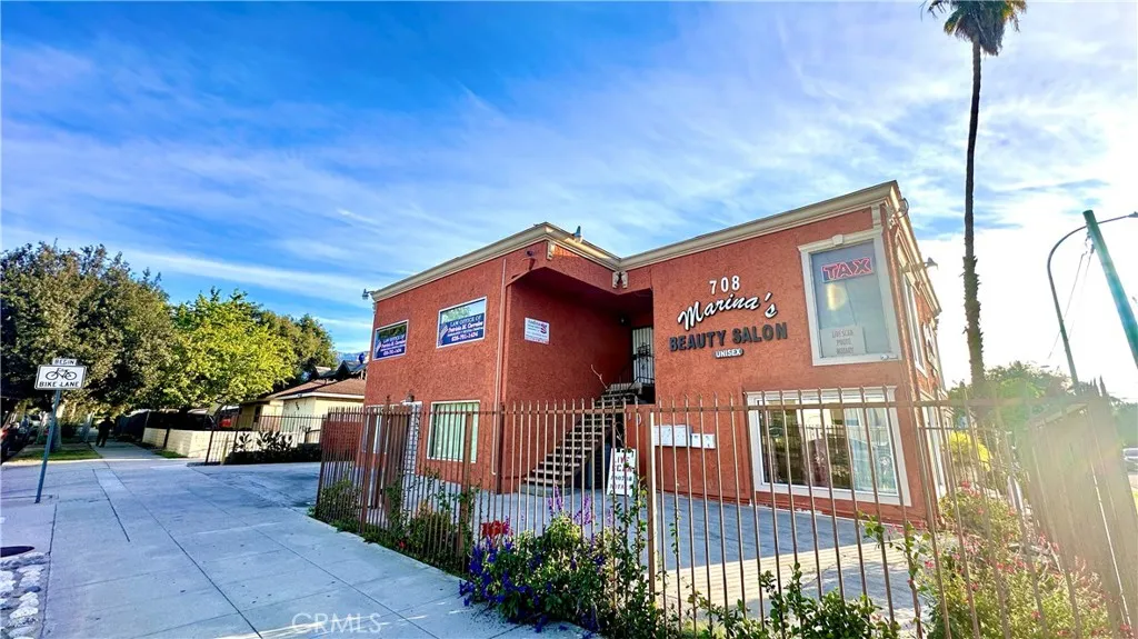 708 N Marengo