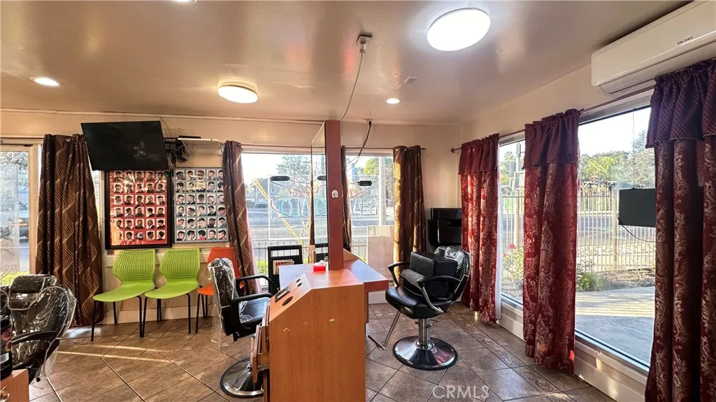 708 N Marengo, Pasadena, California 91103 — photo 4