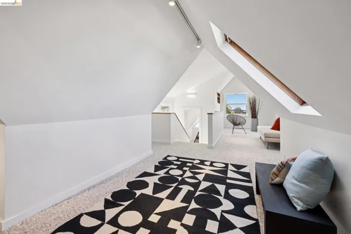 2558 Hilgard Ave, Berkeley, California 94709