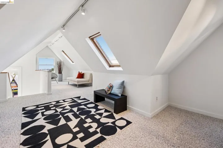2558 Hilgard Ave, Berkeley, California 94709
