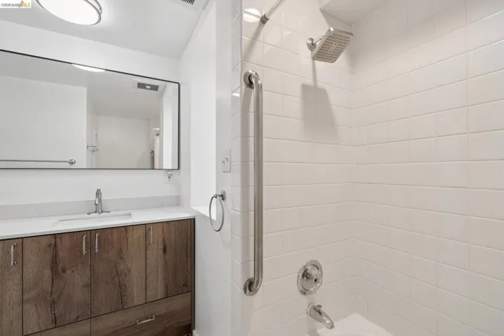 2558 Hilgard Ave, Berkeley, California 94709