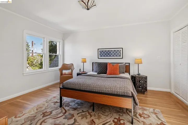 2558 Hilgard Ave, Berkeley, California 94709