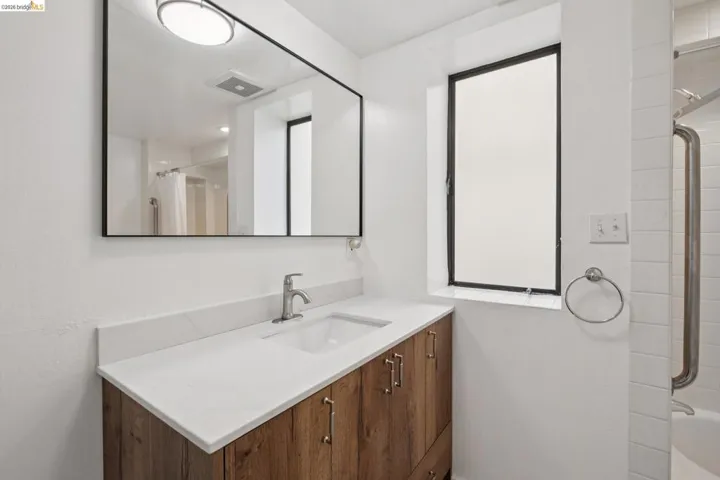 2558 Hilgard Ave, Berkeley, California 94709
