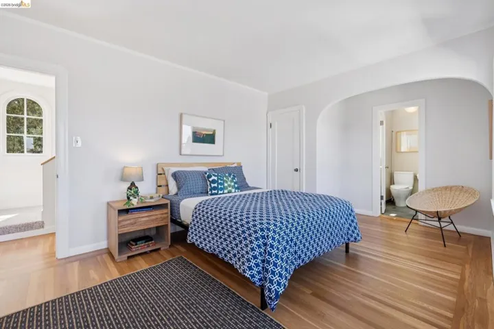 2558 Hilgard Ave, Berkeley, California 94709