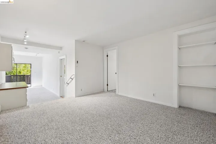 2558 Hilgard Ave, Berkeley, California 94709