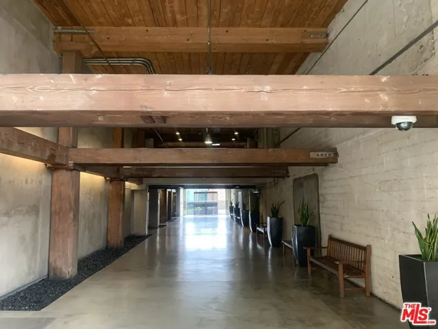 527 Molino Street 202, Los Angeles, California 90013
