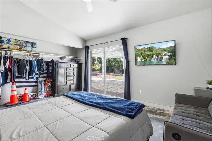 28221 Branch Road, Castaic, California 91384