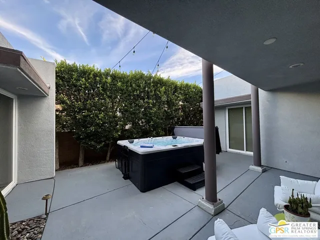 4934 Herzog Way, Palm Springs, California 92262
