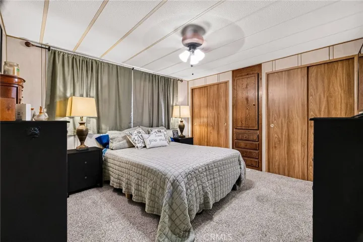 Spaciious Primary bedroom