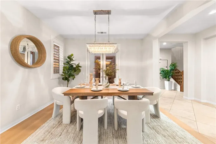 Formal dining room