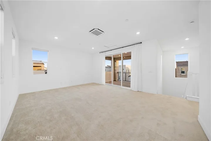 141 Sawbuck, Irvine, California 92618