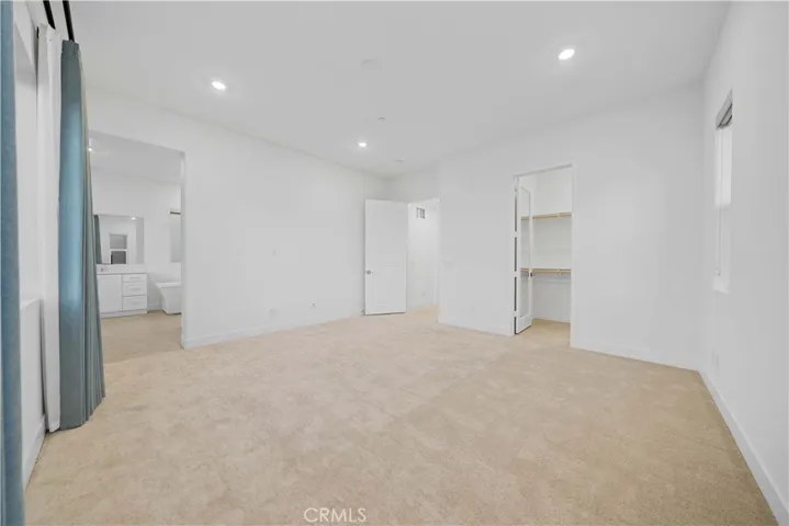 141 Sawbuck, Irvine, California 92618