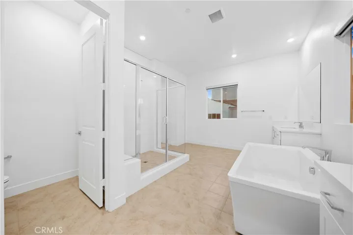 141 Sawbuck, Irvine, California 92618
