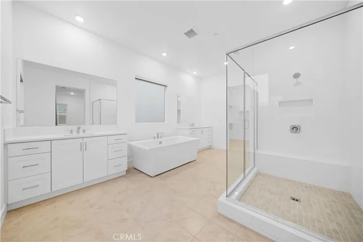 141 Sawbuck, Irvine, California 92618
