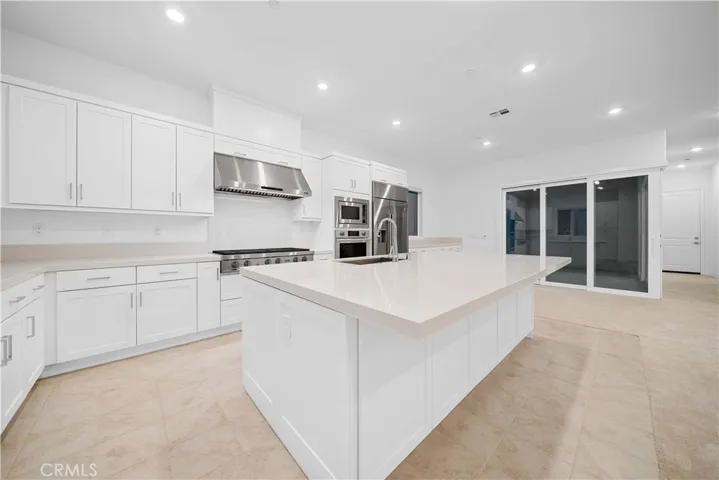 141 Sawbuck, Irvine, California 92618