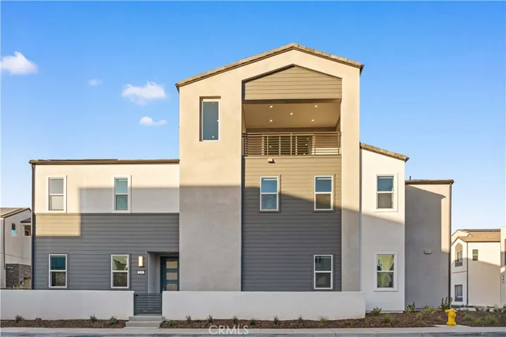 141 Sawbuck, Irvine, California 92618