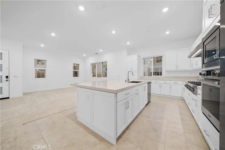141 Sawbuck, Irvine, California 92618