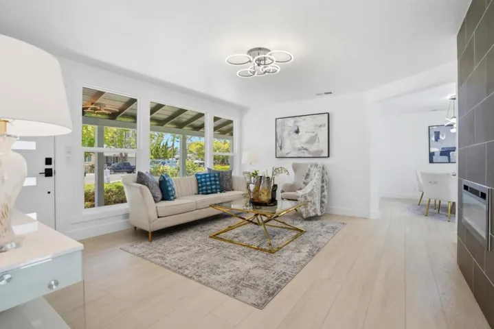 17 Yarnall Place, Redwood City, California 94063