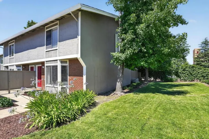 832 Royal Ann Lane, Concord, California 94518