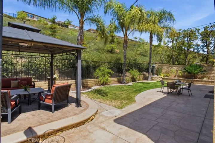 19681 Mathilde, Saugus, California 91350