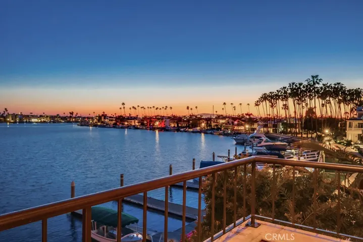 6048 Lido, Long Beach, California 90803