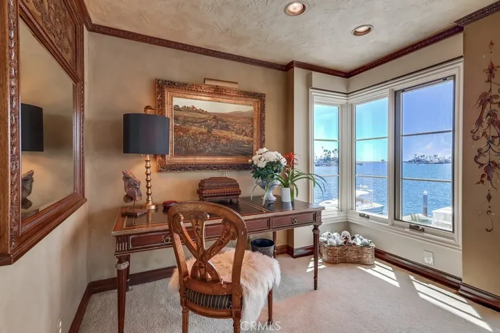 6048 Lido, Long Beach, California 90803