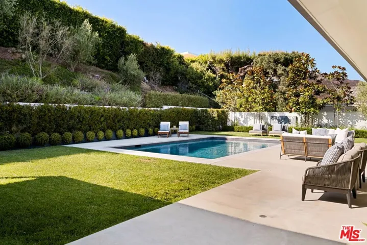 16661 Charmel Lane, Los Angeles, California 90272