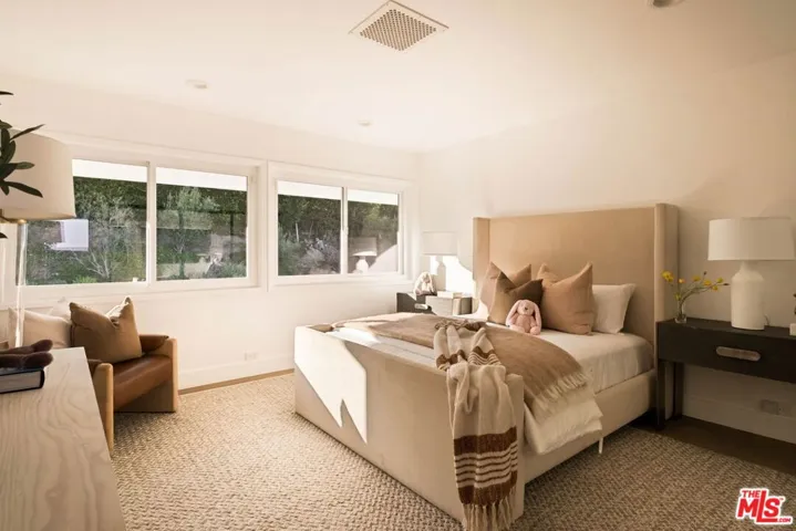 16661 Charmel Lane, Los Angeles, California 90272