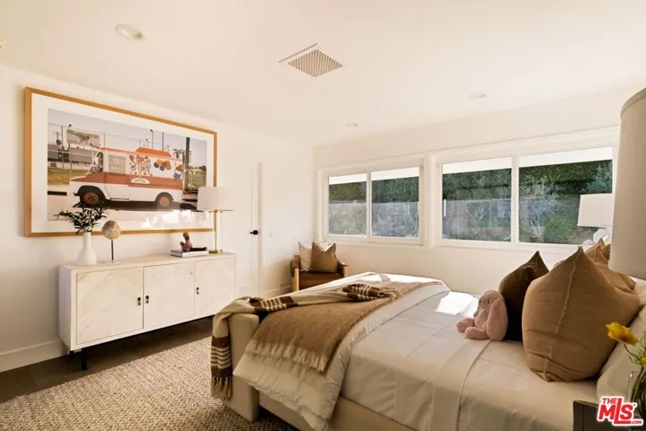 16661 Charmel Lane, Los Angeles, California 90272