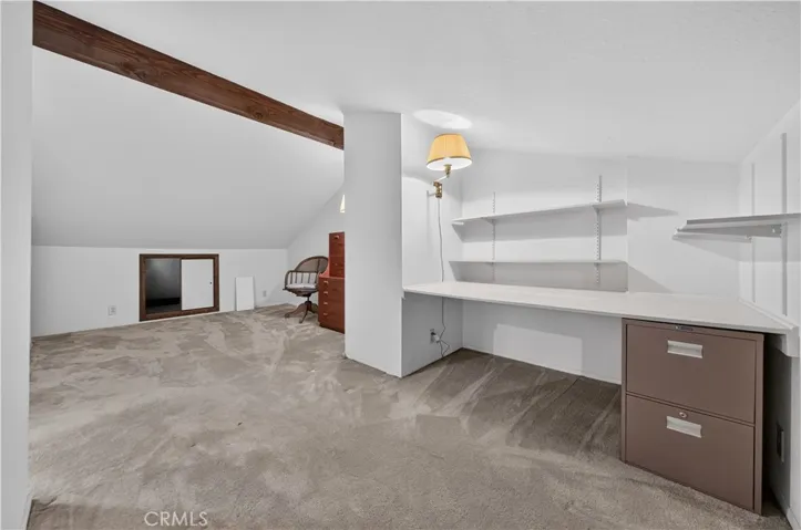 Third floor flex space