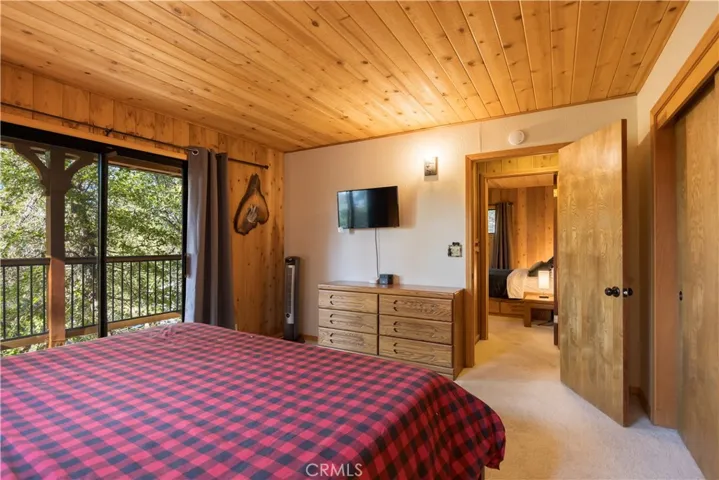 1414 Klamath, Big Bear, California 92314