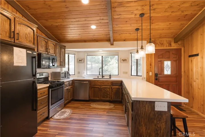 1414 Klamath, Big Bear, California 92314