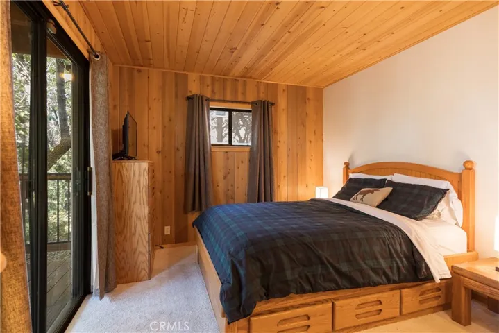 1414 Klamath, Big Bear, California 92314