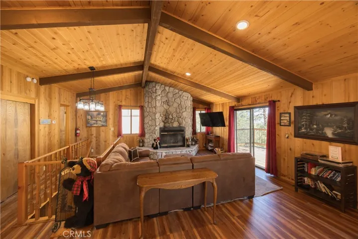 1414 Klamath, Big Bear, California 92314