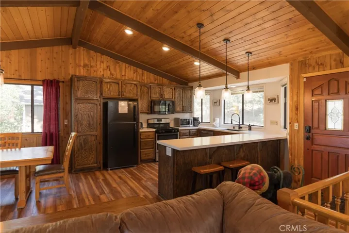 1414 Klamath, Big Bear, California 92314