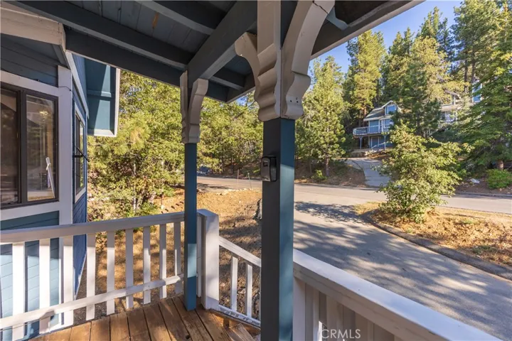 1414 Klamath, Big Bear, California 92314