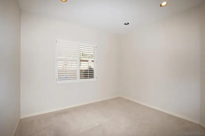 13649 Shoal Summit, San Diego, California 92128