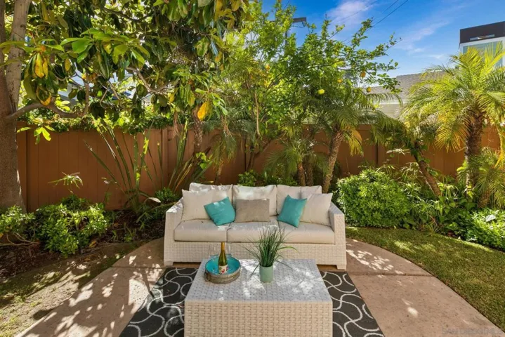 1100 Pine St, Coronado, California 92118