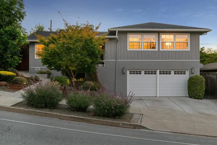 2874 Mcgarvey Avenue, Redwood City, California 94061